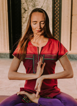 Lesya (Amrita)